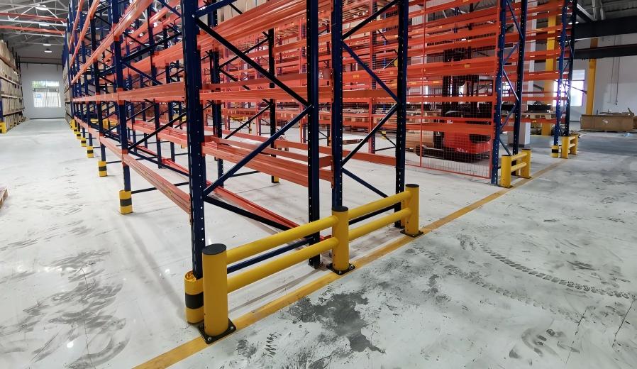 Warehouse Rack Protection Guardrails: The Smart Solution for Safer Storage Facilities